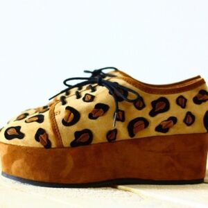 MINIMARKET  Suede Wedge Shoes US 7 (EU 37)